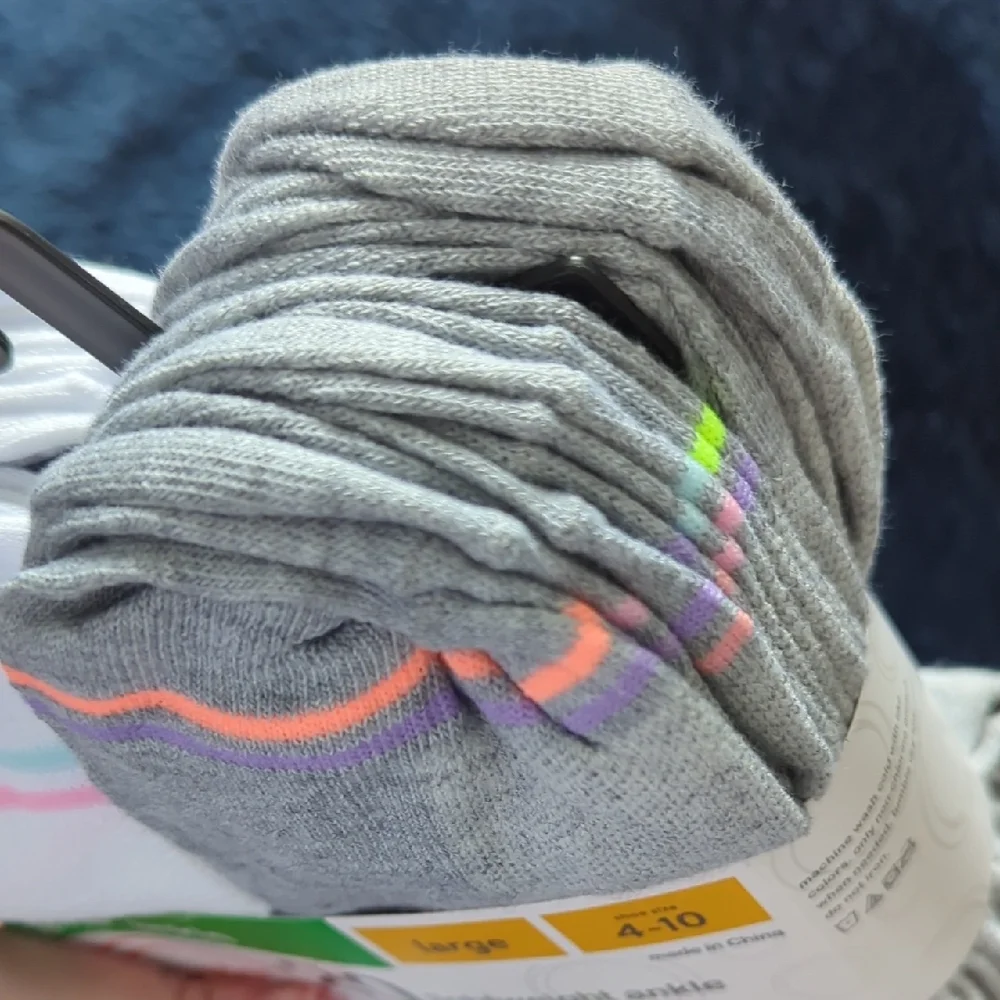 3 For $30. Wonder Nation Girls' Ankle Socks - White and Gray